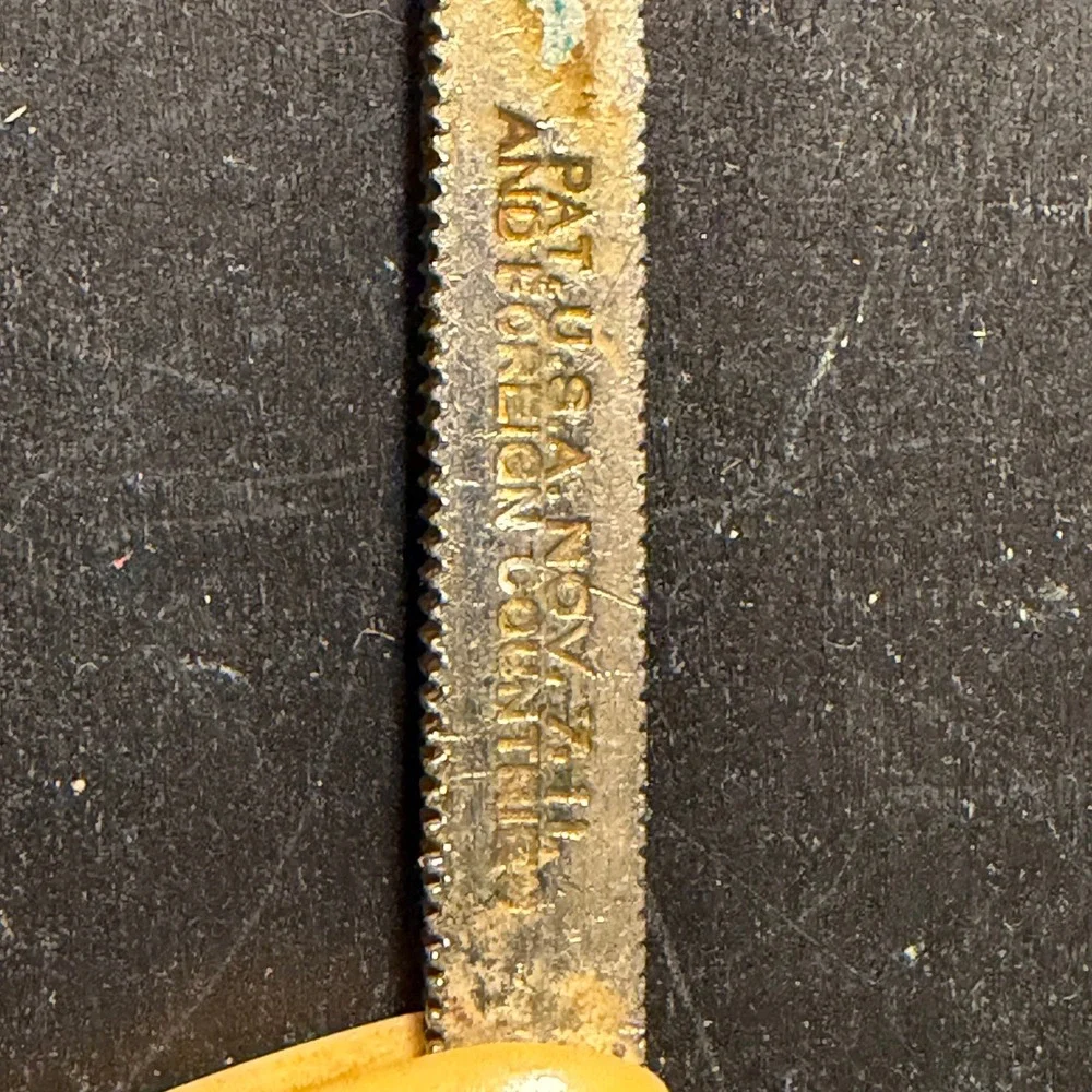 Vintage 1911 Patent Straight Razor Butterscotch Handle Made in USA Antique